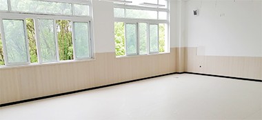 医院防霉抗菌墙裙树脂板保障工作环境安全