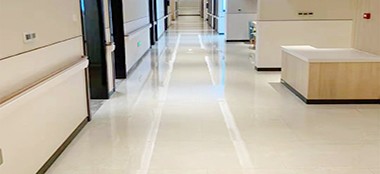 高品质树脂贴墙板环保无异味，即装即住的优质装修材料